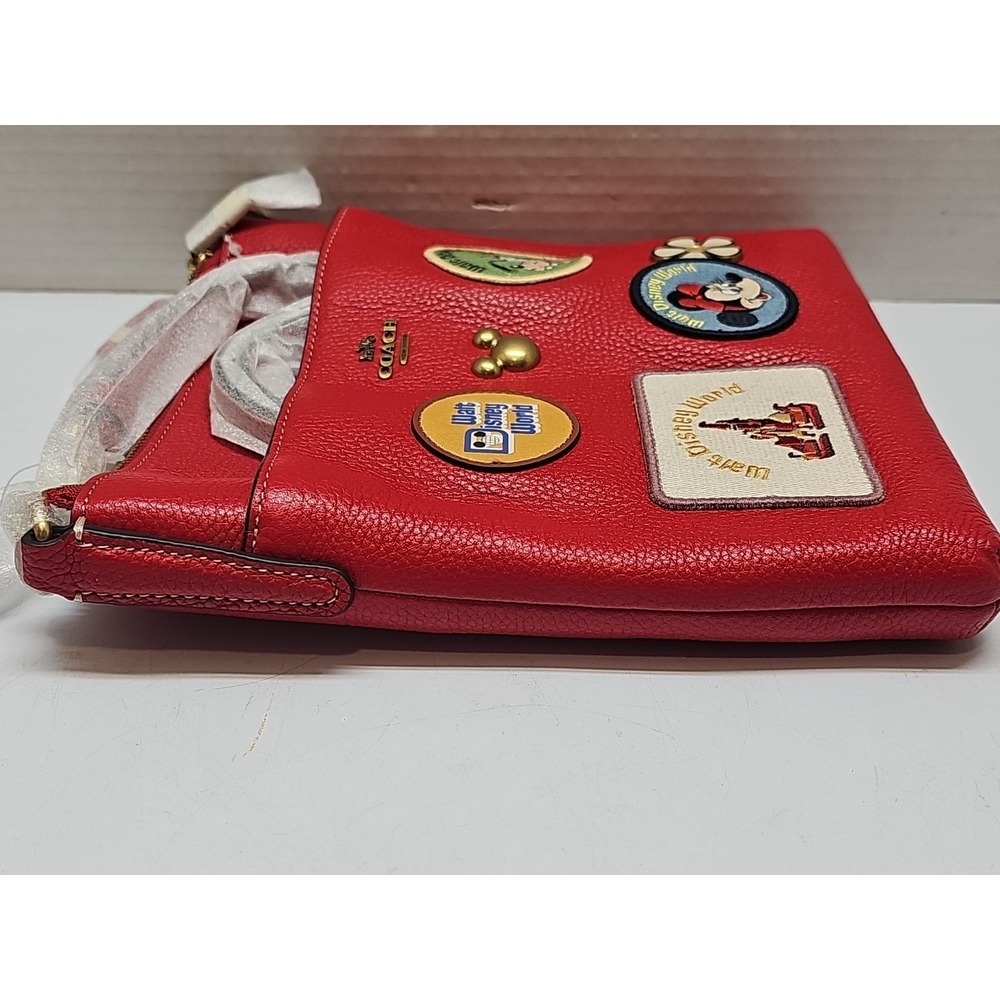 NEW Walt DISNEY WORLD COACH Kitt Messenger Crossbody Bag In Leather - Picture 7 of 12